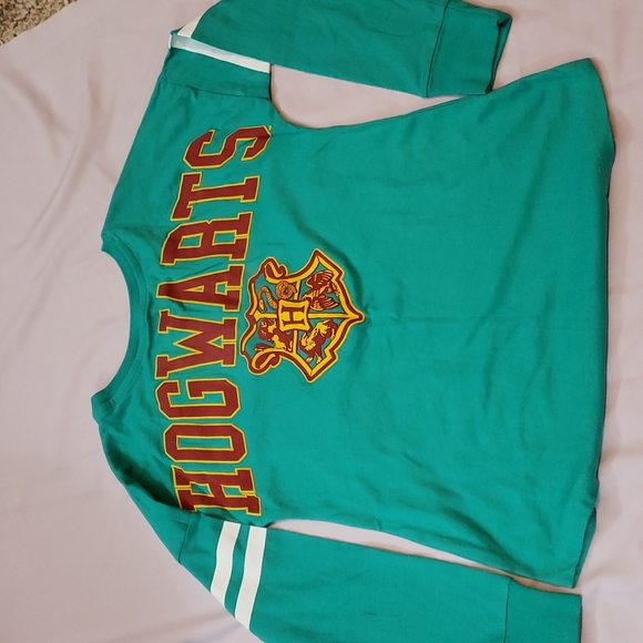 Wizarding Worlds Harry Potter Hogwarts Longsleeve Fitted Tee Kid Size M - Picture 2 of 9